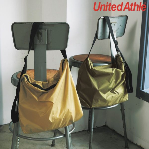 United Athle 1421-01 Light Nylon Shoulder Bag