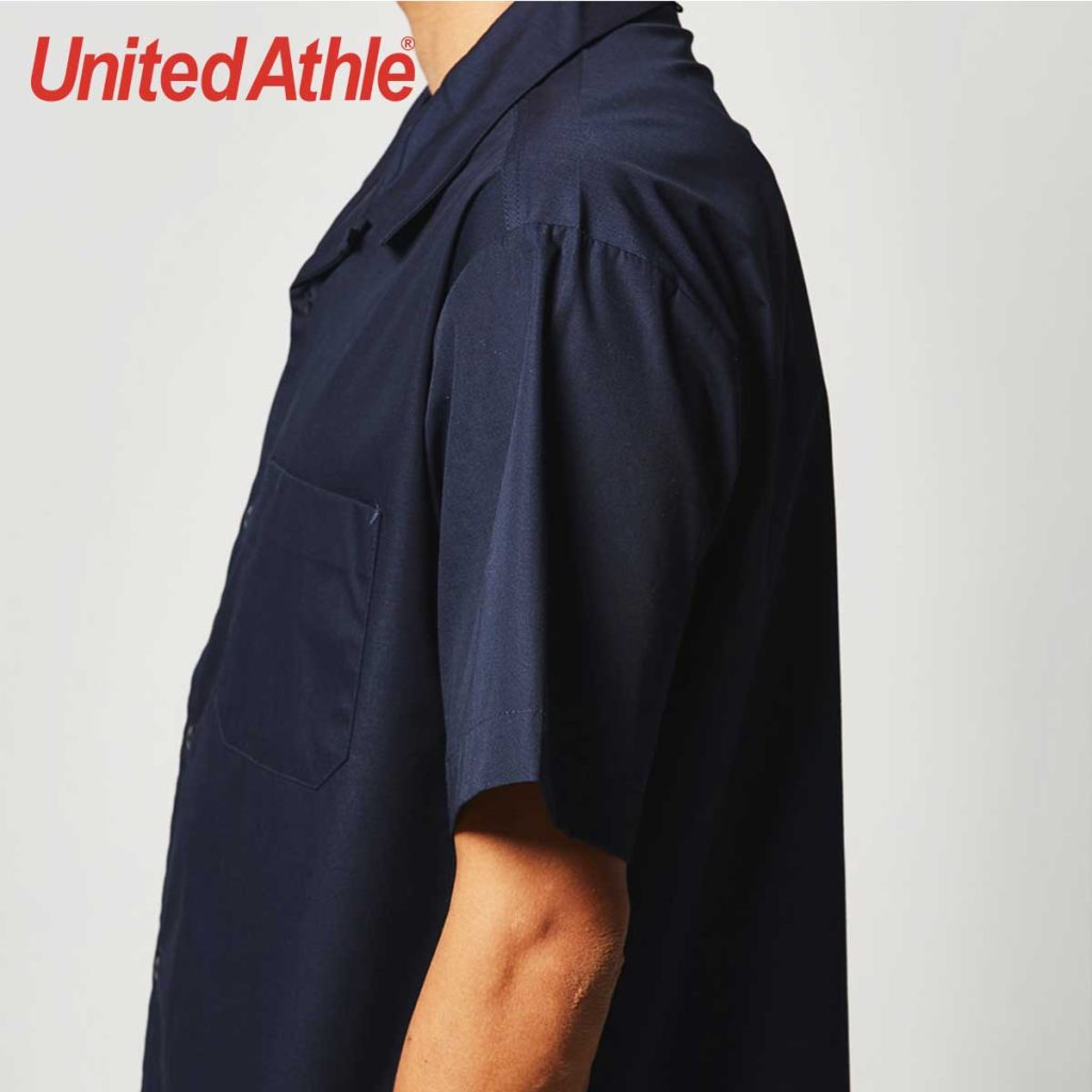 Single needle cuffs- United Athle 1759-01 T/C Short Sleeve Pocket Shirt
