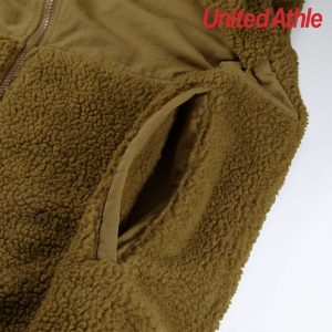 United Athle 7495-01 Lambswool Plush Coat with stand collar
