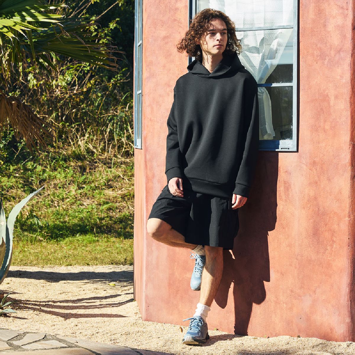 Height 175cm L size 002.Wearing black