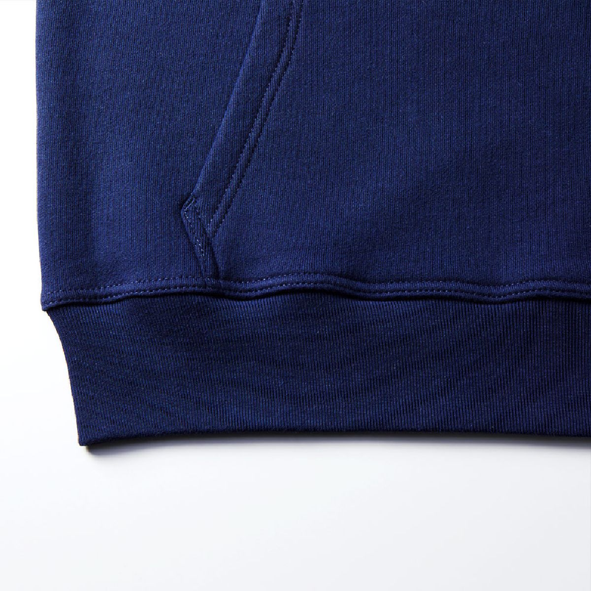 The ribs at the hem and the seam line of the body are durable double stitching