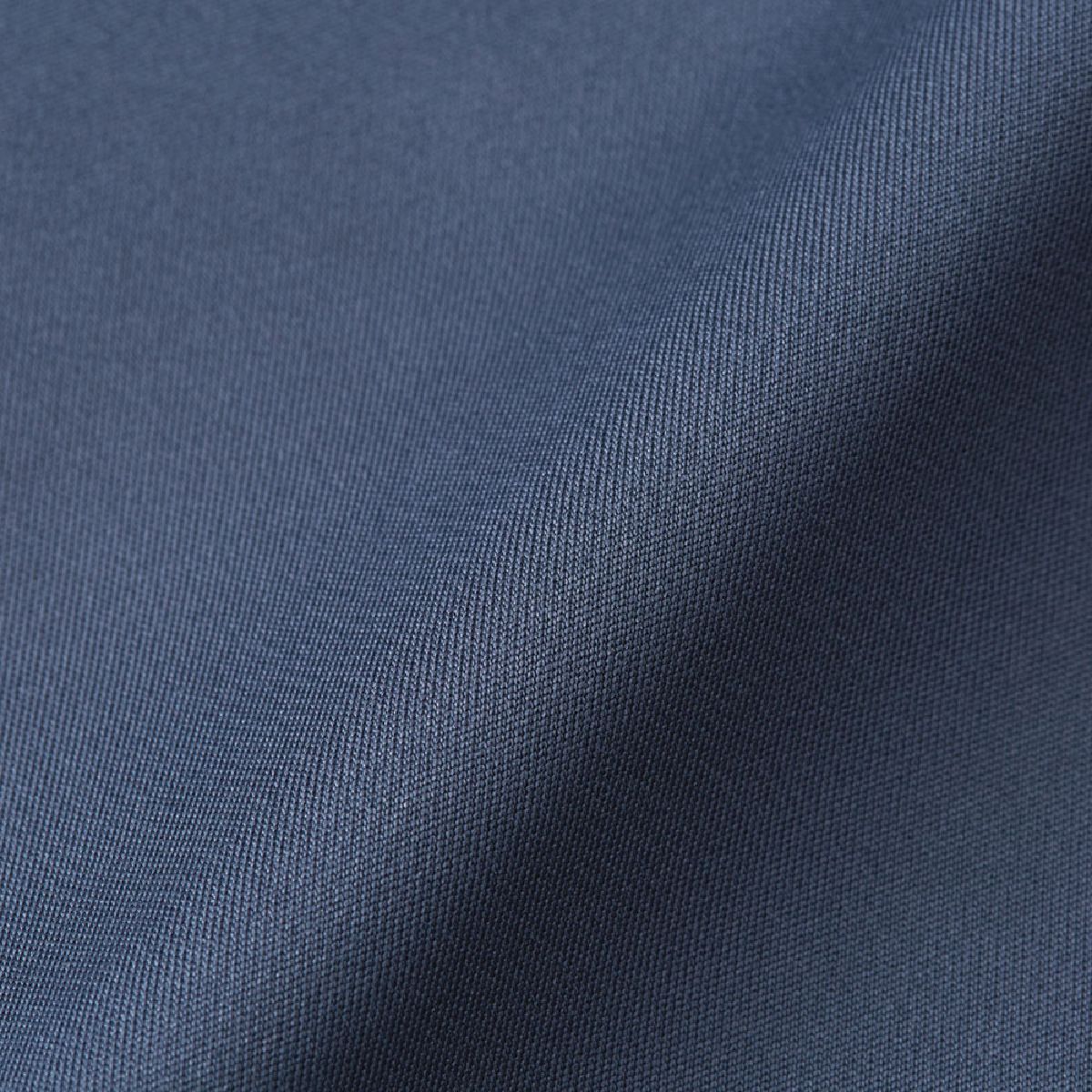 Smooth fabric with a natural glossy feel made from semi-dal yarn