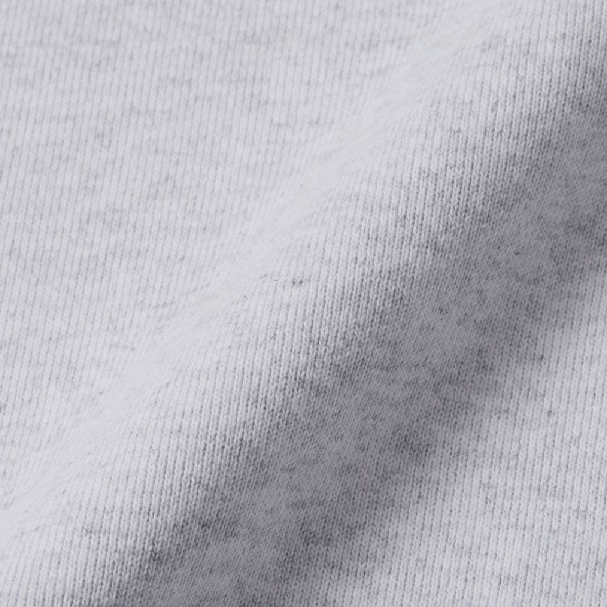 Open -ended thread is used on the surface, and the authentic texture with a shari