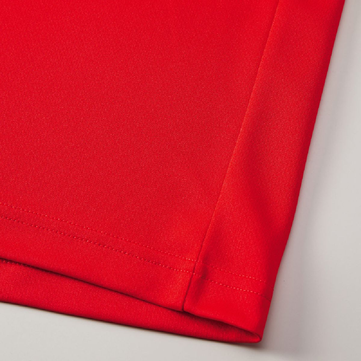 United Athle 5912-01 4.1oz Dry Athletic Pocket Polo Shirt 16 Horizontal split specifications, hem mouths are cleaned up