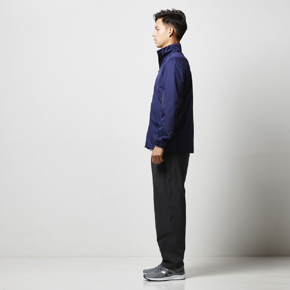 United Athle 7068-01 Lined Micro Ripstop Stand Jacket 7 Height 182cm L size side silhouette