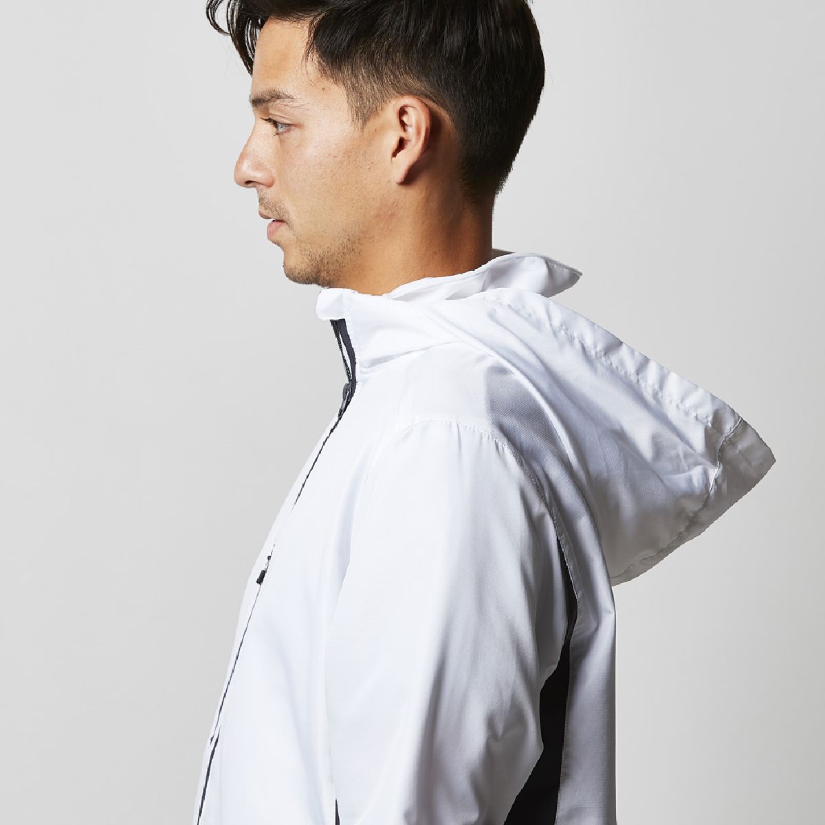 United Athle 7069-01 Lined Micro Ripstop Hooded Jacket 13 Food -in specifications that can handle sudden rain and wind (concealed zipper)