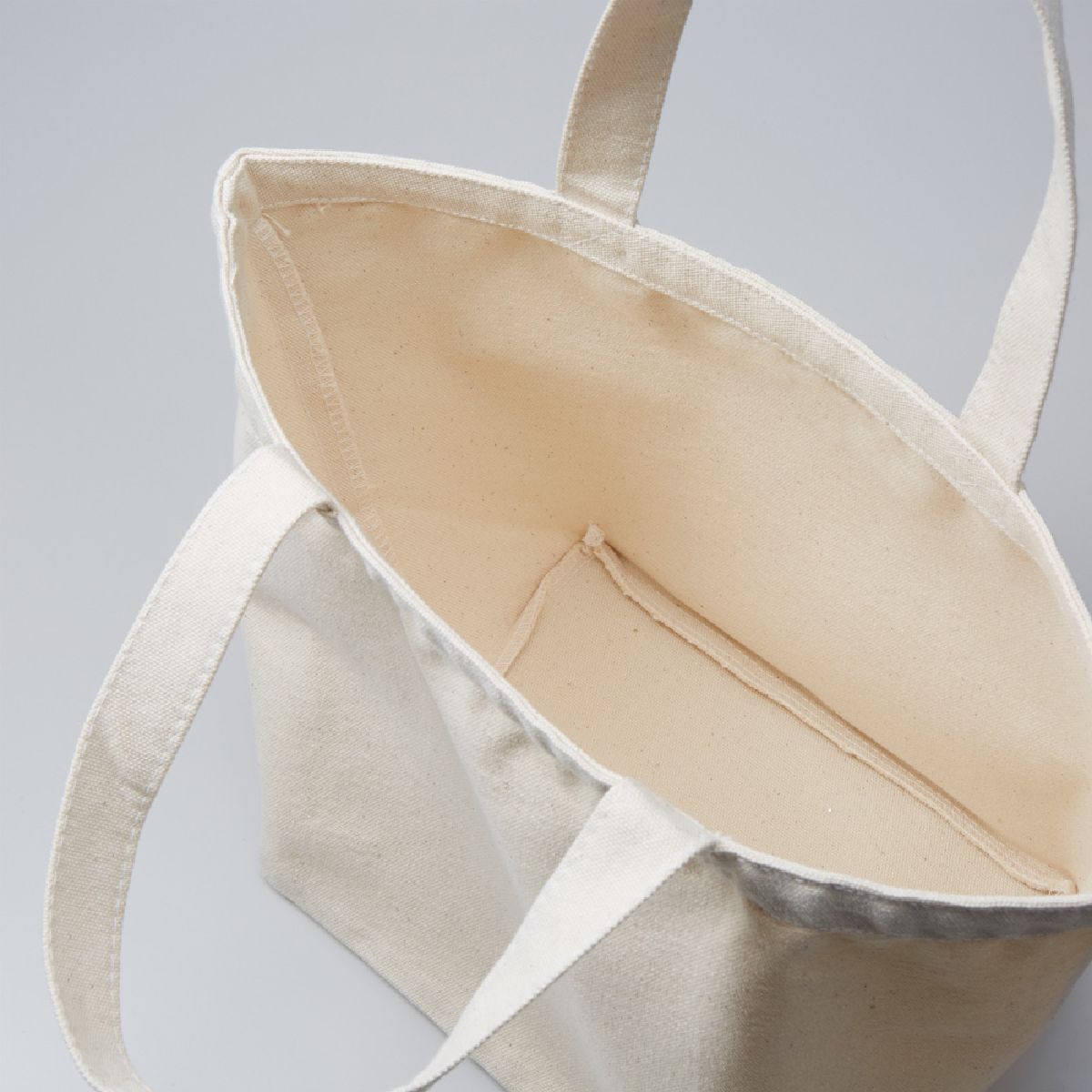 019. Natural Bag Opening