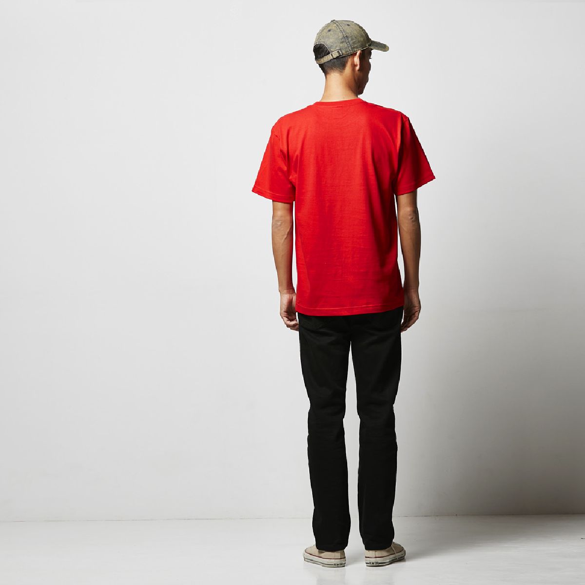 Height 182cm, Size L, Back silhouette