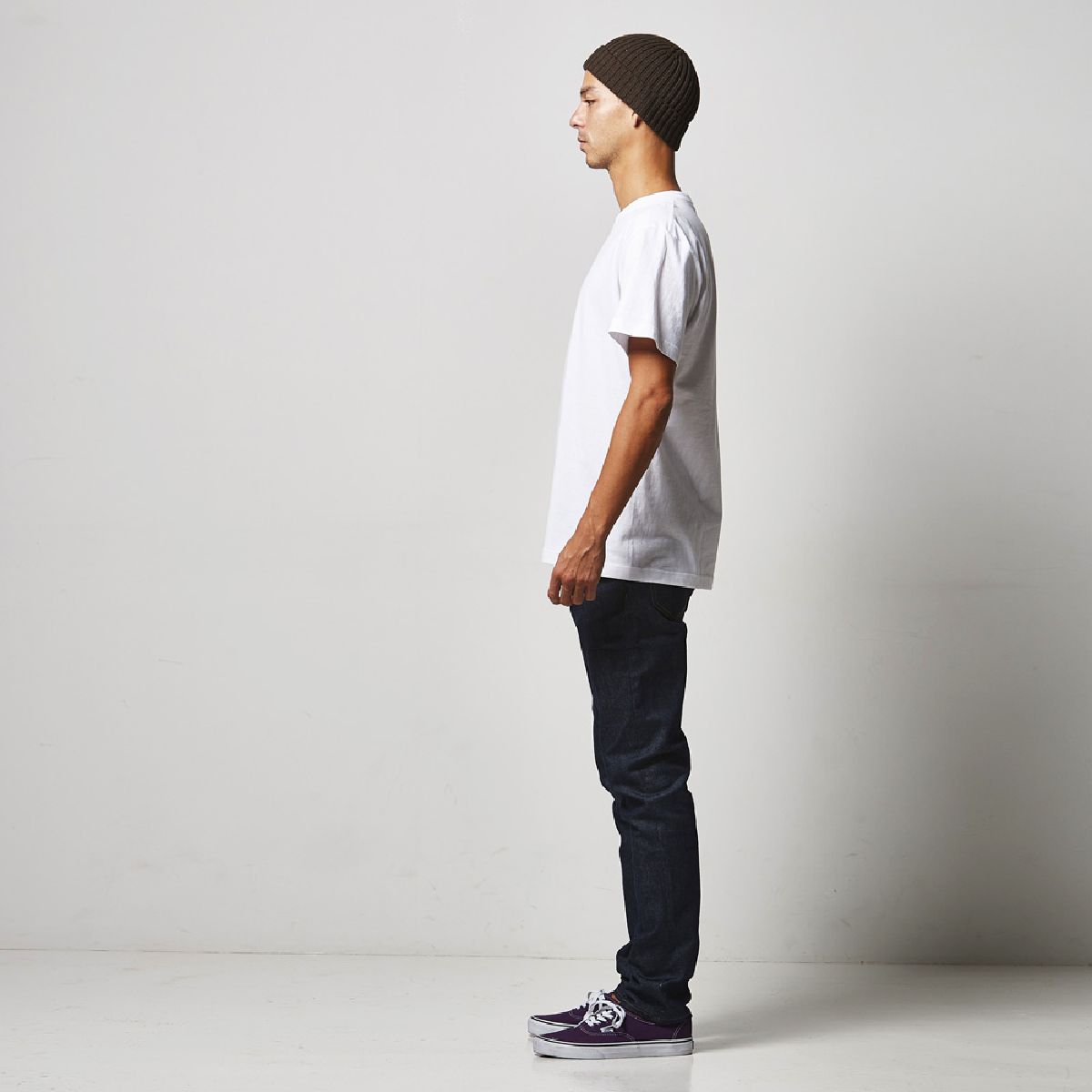 Height 182cm, Size L, Side silhouette